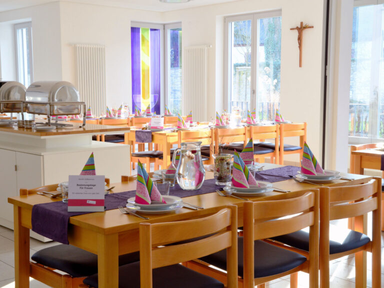 Haus Klara17 Speisesaal Original 768x576