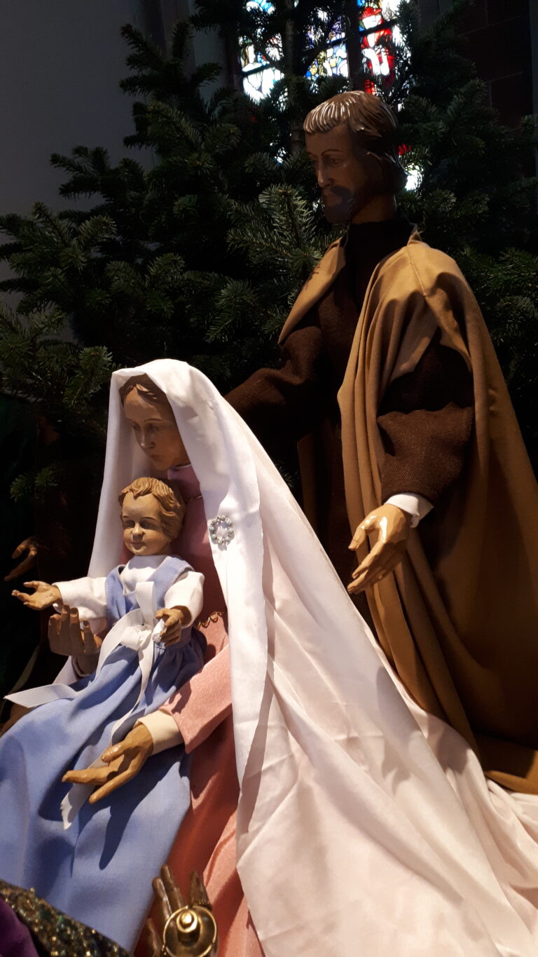 Krippe Kapelle Hl. familie Josefsstift 768x1365